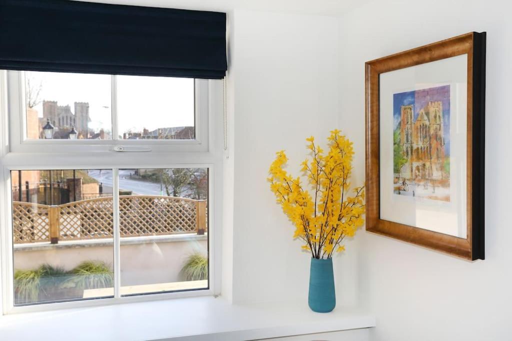 Central Ripon Apartment - View Of The Cathedral! Экстерьер фото