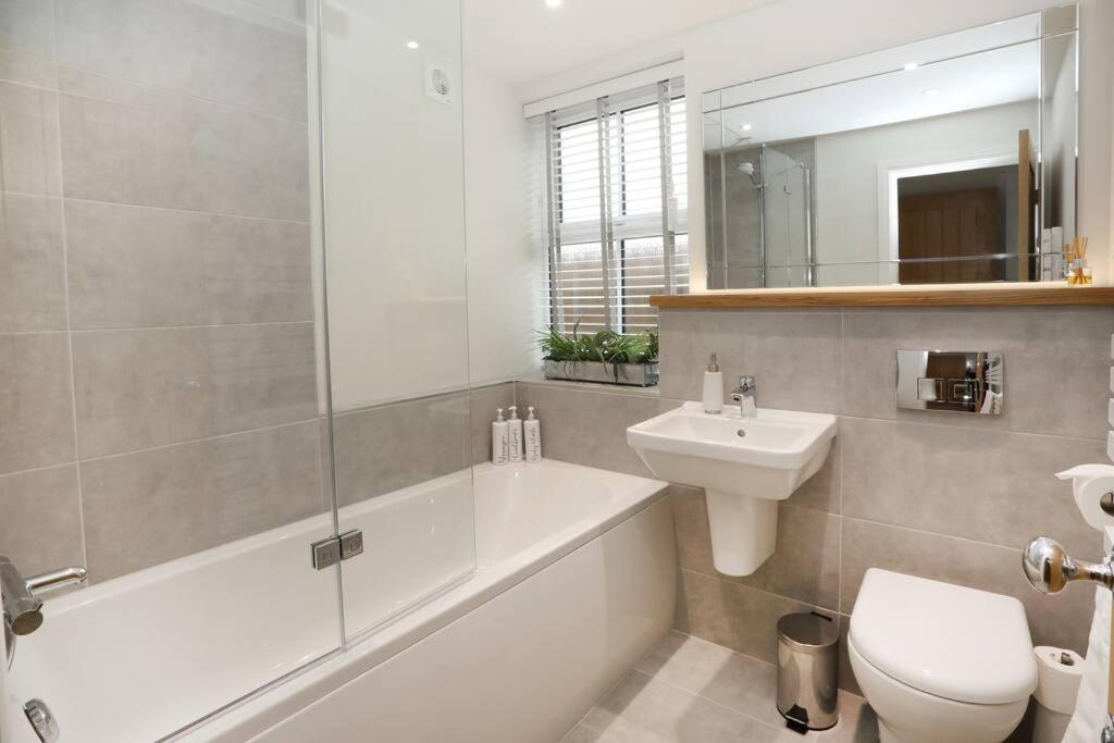 Central Ripon Apartment - View Of The Cathedral! Экстерьер фото